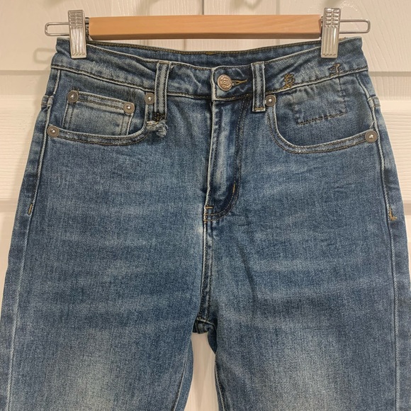 R13 Distressed Hem High Waist Crop Denim Jeans - Picture 6 of 15